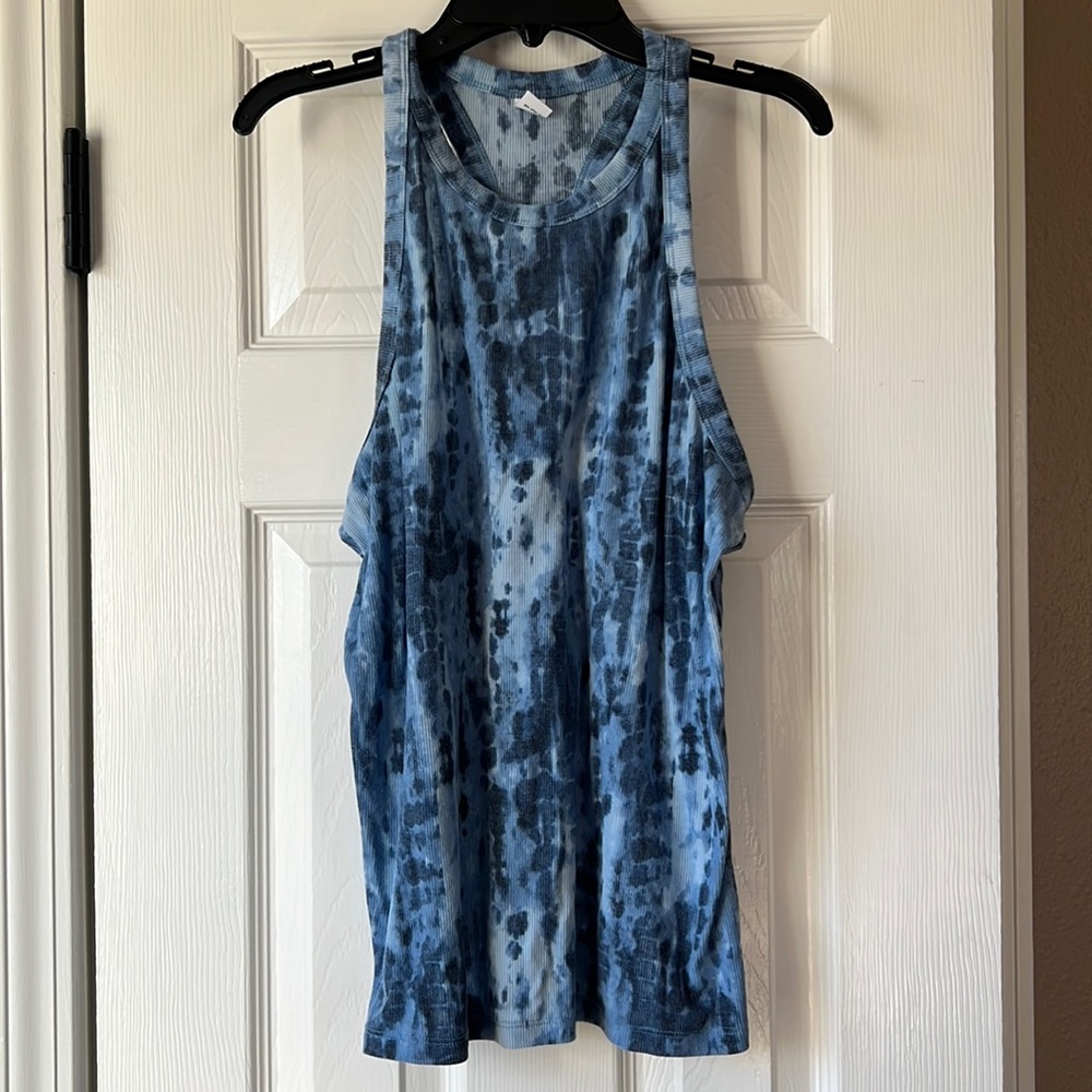 Old Navy Active Racer Back tank size L